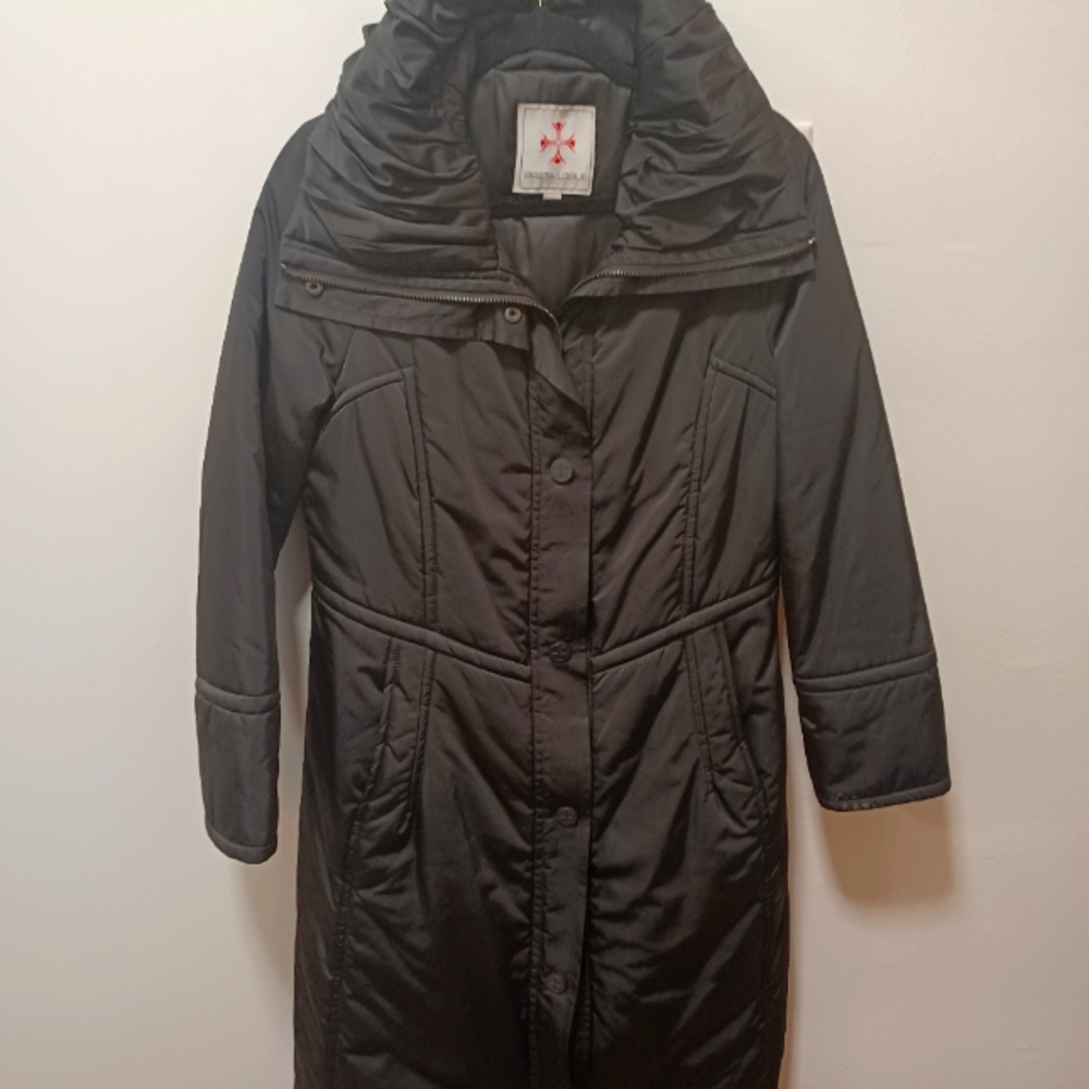 LADIES OUTERWEAR